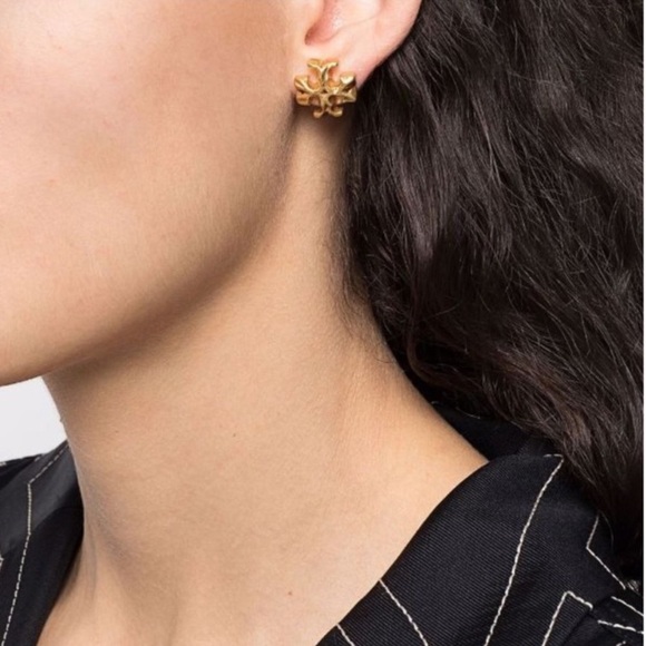 TORY BURCH • Vintage Gold Roxanne Logo Small Stud Earrings - Picture 6 of 7